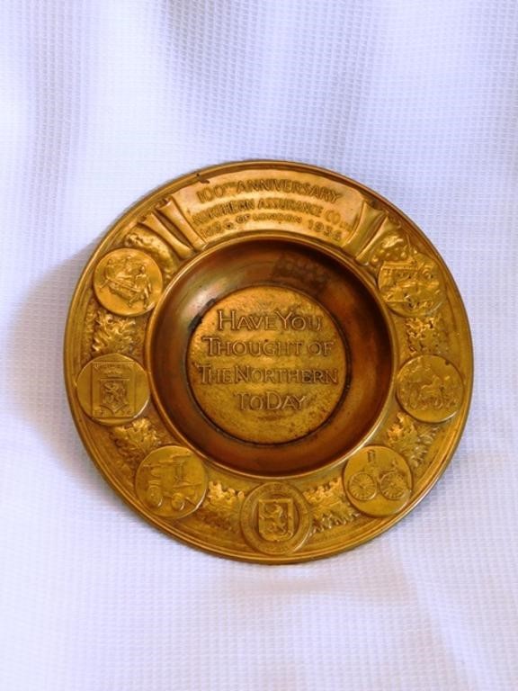 Advertising tray