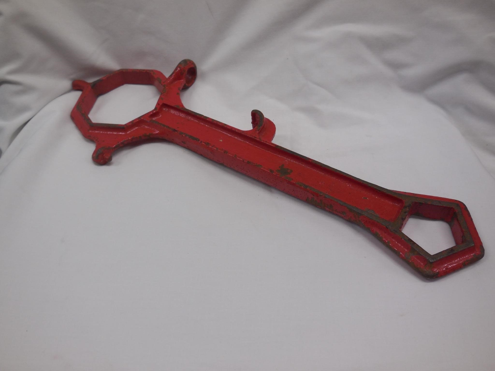 Spaner Wrench